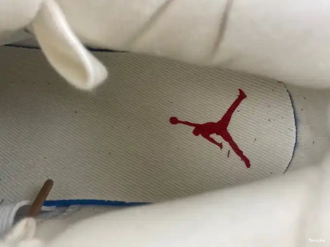 Reps TBK AO2571-100 x 'White' Jordan 4 Levi's Air 0417